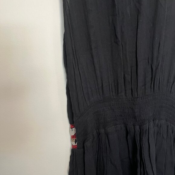 Forever 21. Light Dress. Black with Red and White Embroidered Details. Size M. - Picture 4 of 11